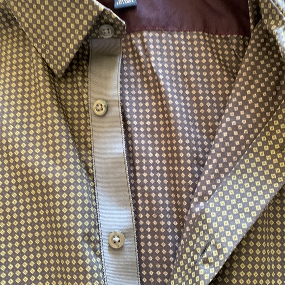 Men’s Banana Republic casual shirt - Picture 5 of 6